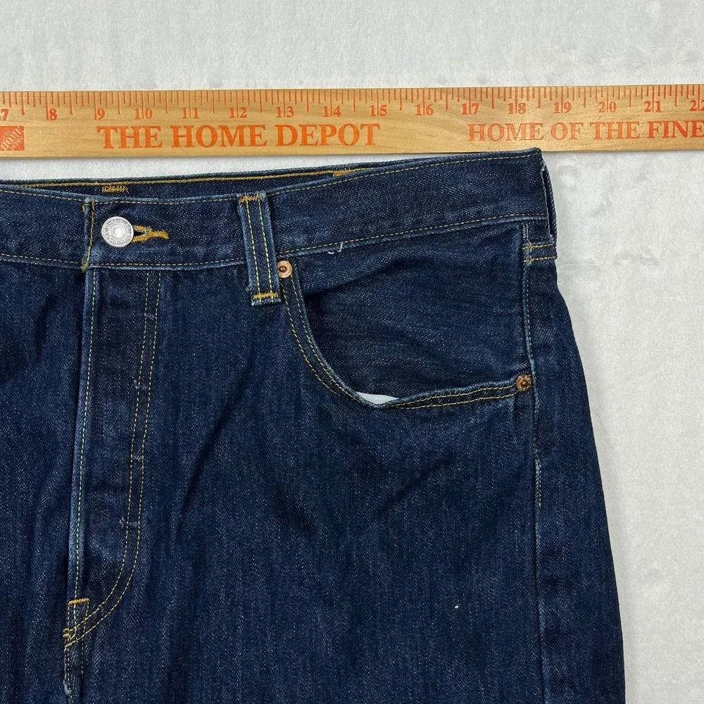 Levi's 501 Original Jeans Mens 38x32 (Fits 36x29) Blue Straight Button Fly Y2K